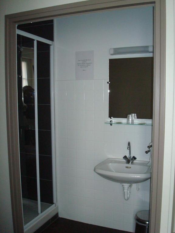 קונקרנו Hotel Du Port חדר תמונה