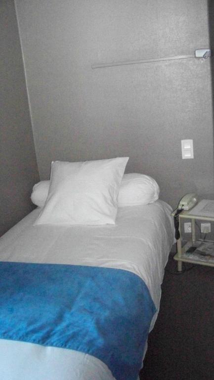 קונקרנו Hotel Du Port מראה חיצוני תמונה