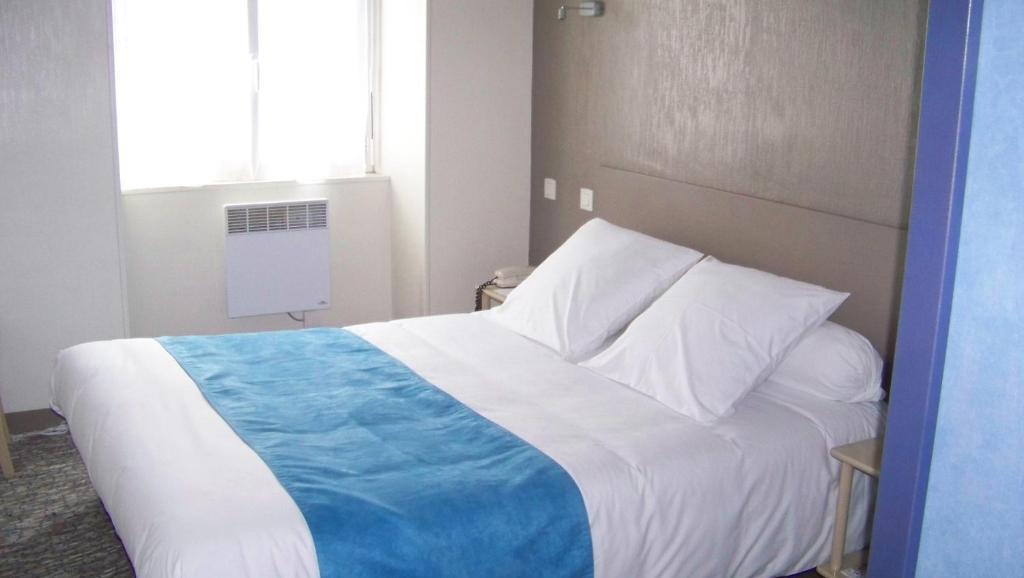 קונקרנו Hotel Du Port חדר תמונה
